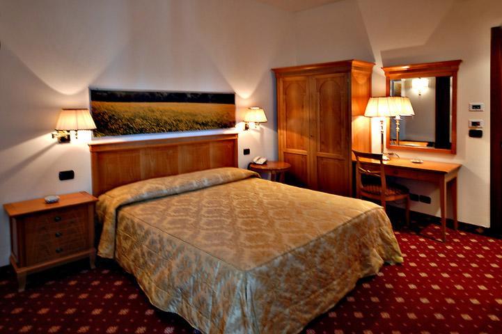 Albergo Ristorante Da Domenico มอนเต ซาน ซาวิโน ภายนอก รูปภาพ