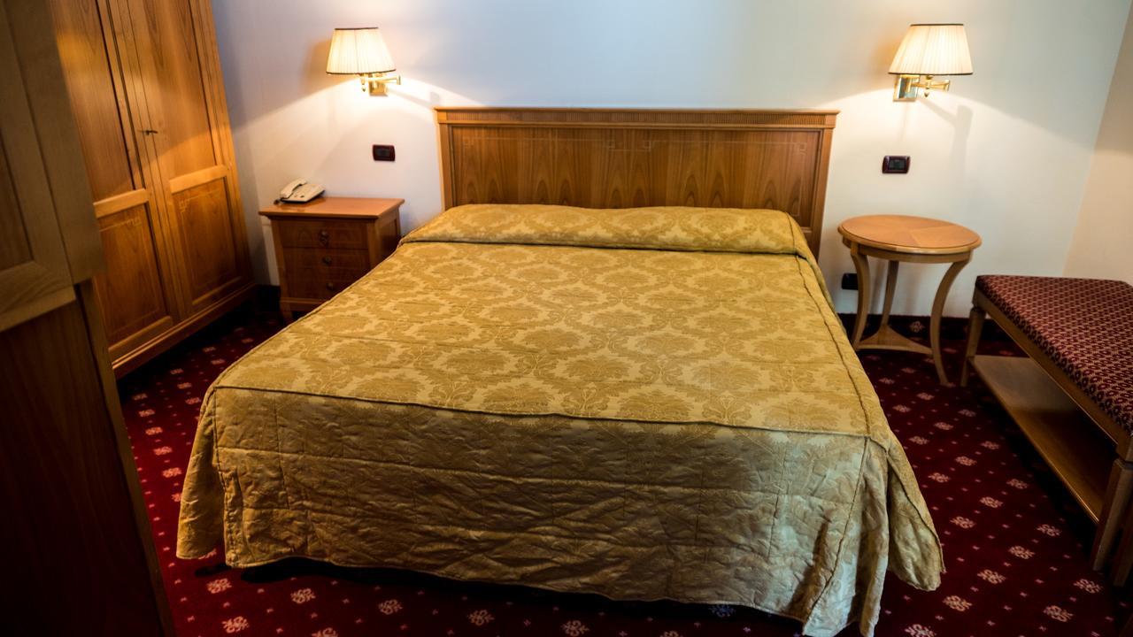 Albergo Ristorante Da Domenico มอนเต ซาน ซาวิโน ภายนอก รูปภาพ